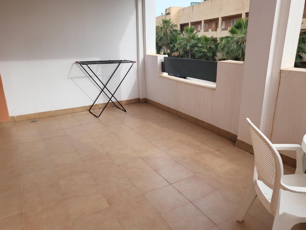 ¡Apartamento En Primera Linea Con Terraza Y Cerca De La Piscina Comunitaria! L'Île-Rousse Dış mekan fotoğraf